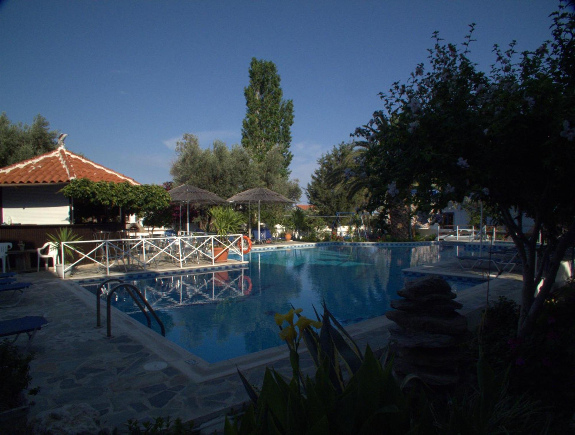 Hotel Sofia Marathókambosz Kültér fotó